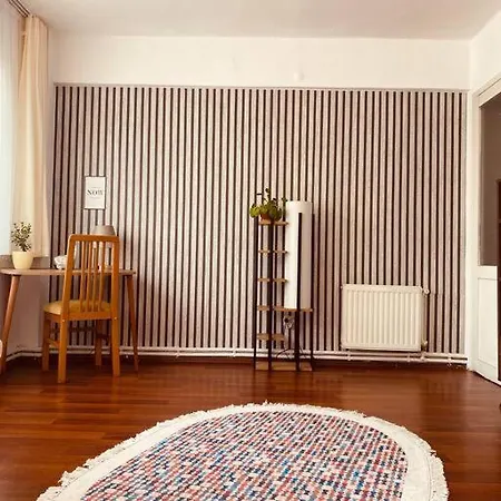 Sea View In Kadikoy Apartment