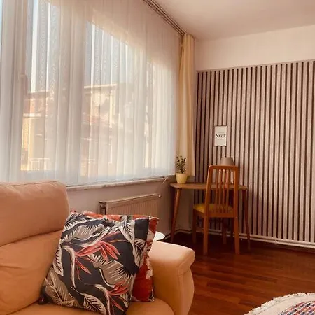 Sea View In Kadikoy Apartment
